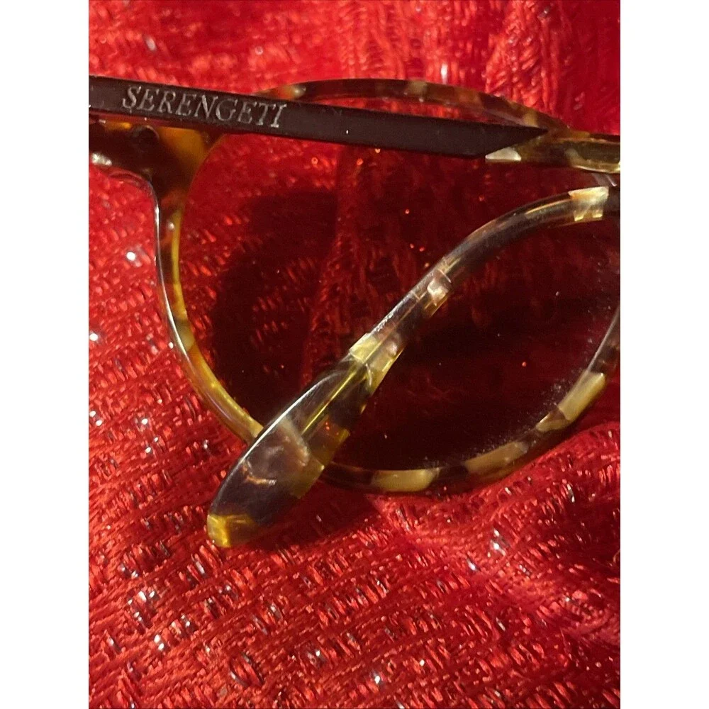 vintage serengeti sunglasses Tortoise Shell Brown Amber Lens Etched S